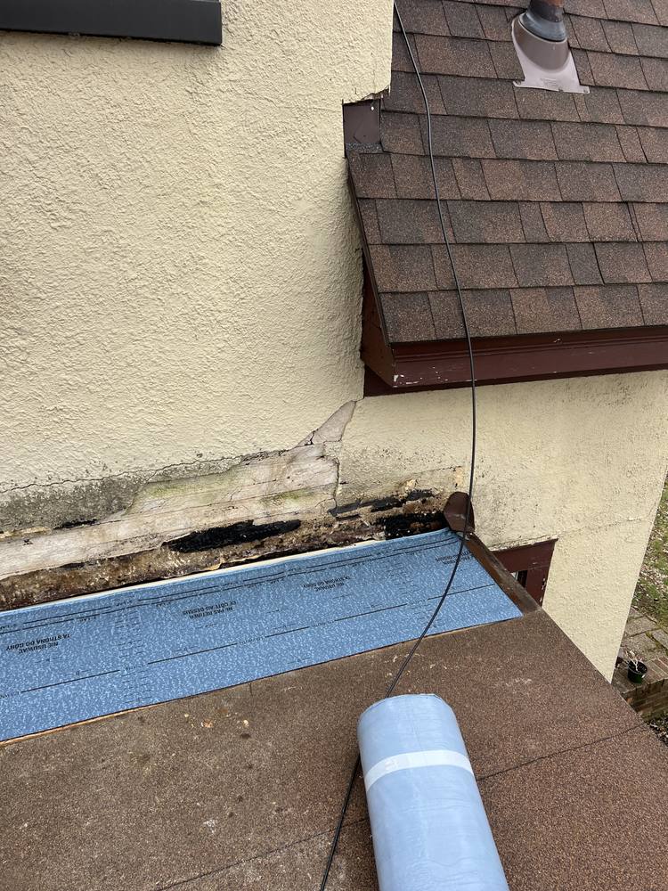 Flat Roof-to-Wall Repair in West Michigan — photo 12 of 20
