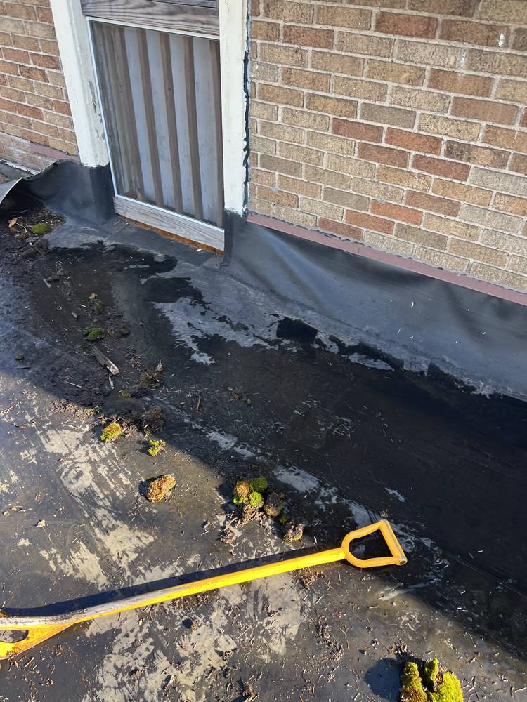 Residential EPDM (Rubber) Flat Roof in West Michigan — photo 4 of 55