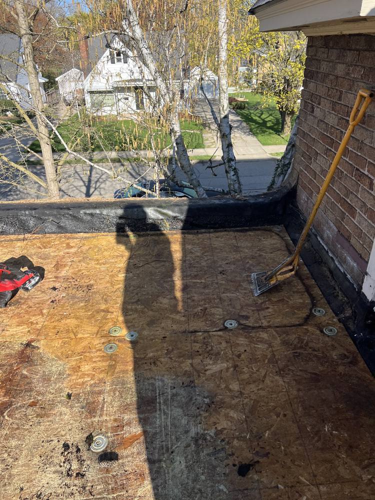 Residential EPDM (Rubber) Flat Roof in West Michigan — photo 9 of 55